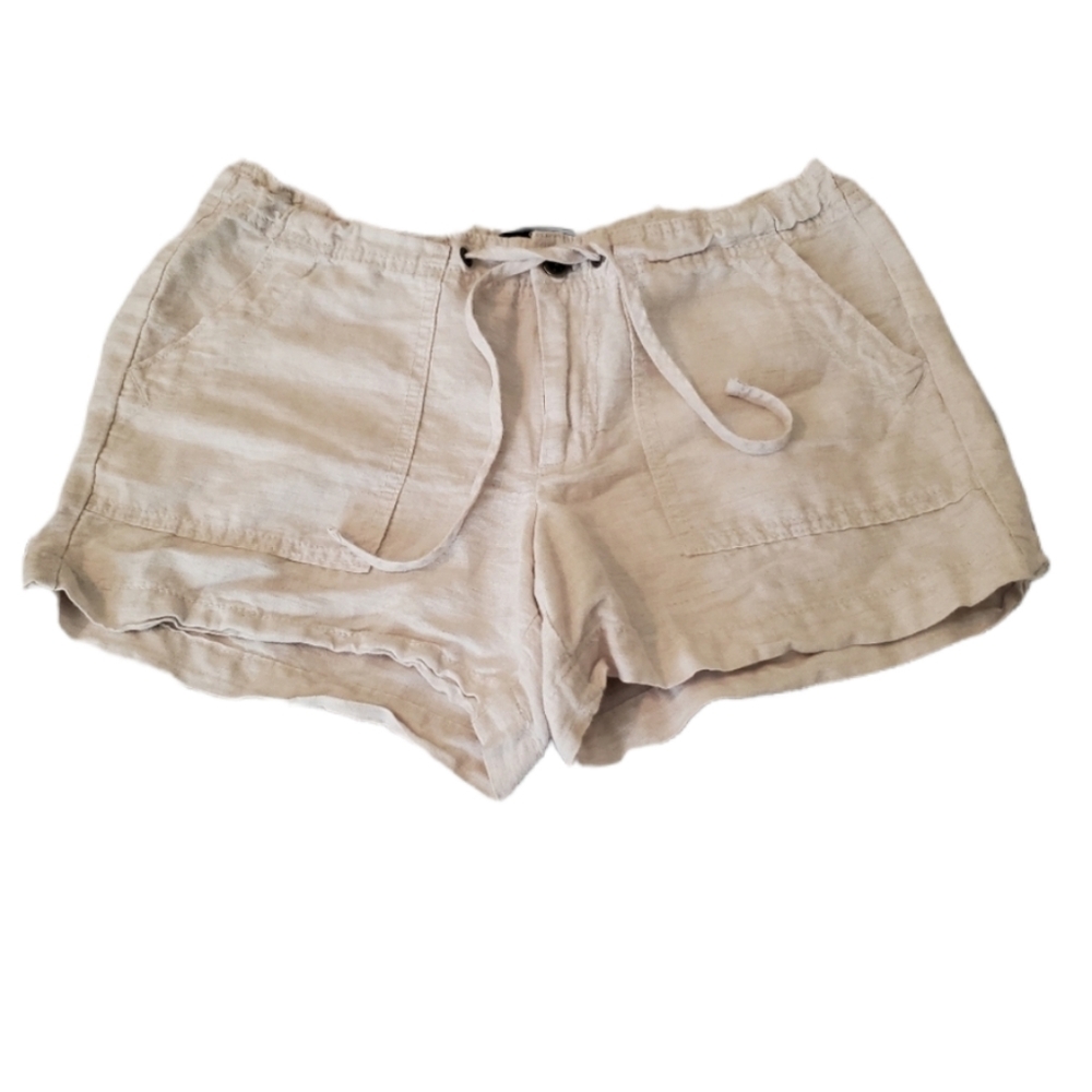 Gap Cute Khaki Shorts